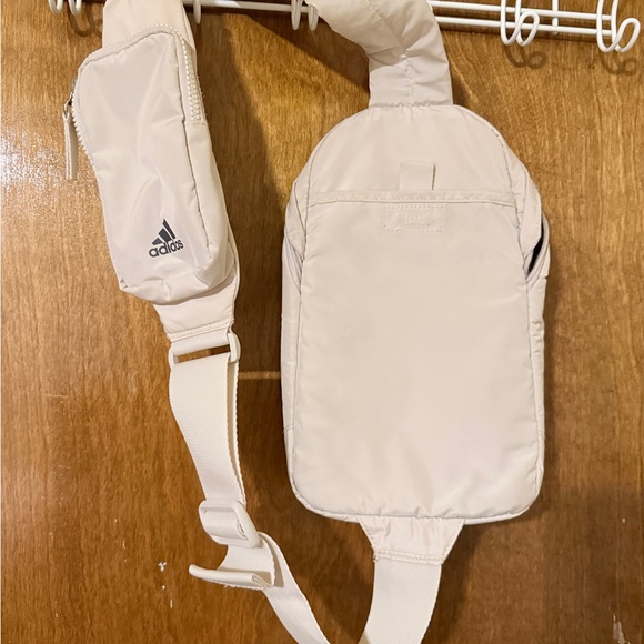 Adidas Cream Mini Backpack – Lightweight & Stylish - Picture 6 of 11